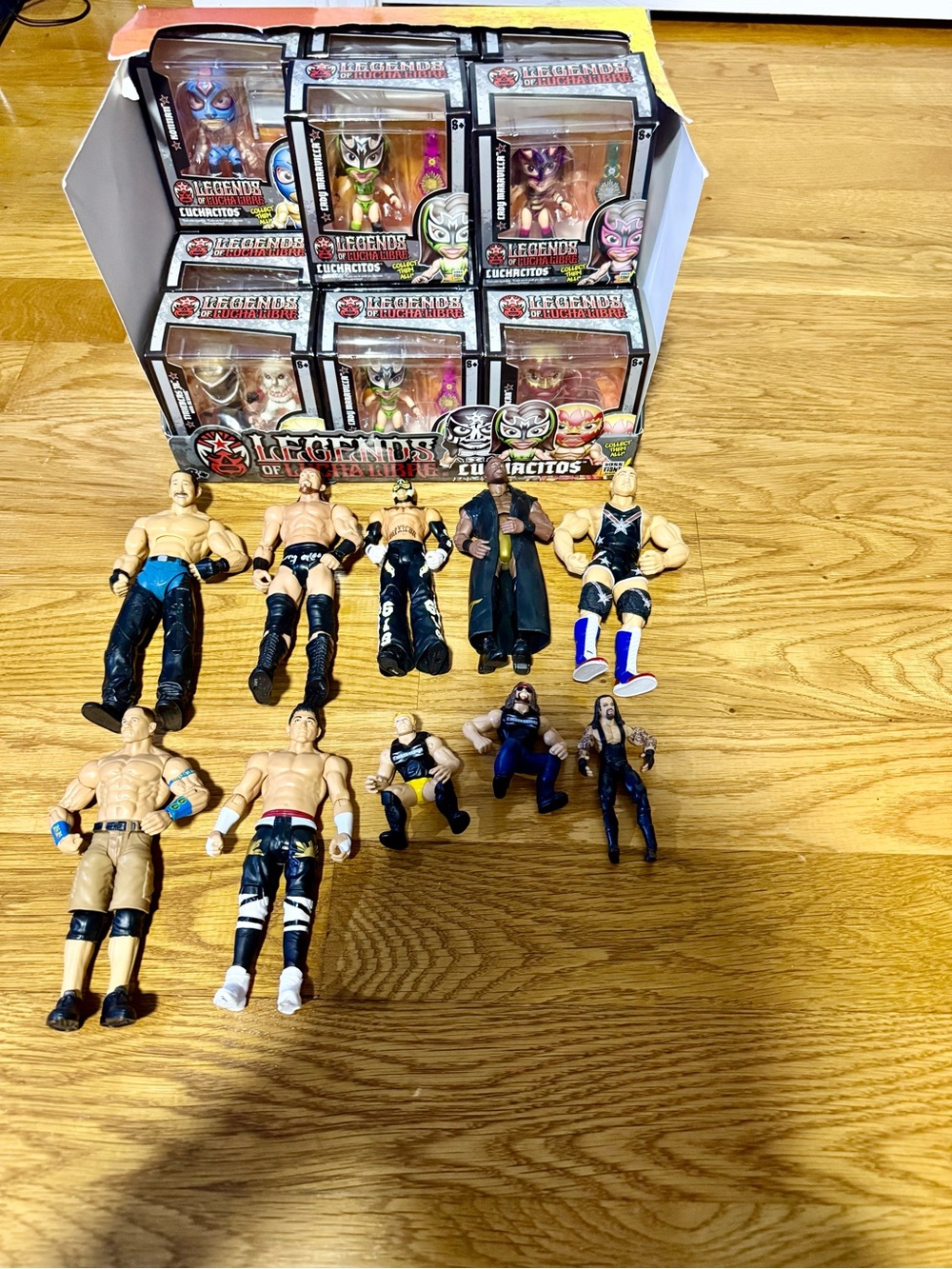 New Lot Of 14 Legends Of LuchaLibare Figures And 7 WWE Figures